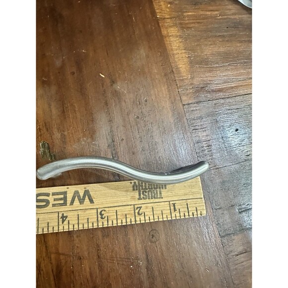 Stanley  SATIN NICKEL Plated HANDLES/PULLS BB8153 Lot Of 17 - Picture 2 of 4